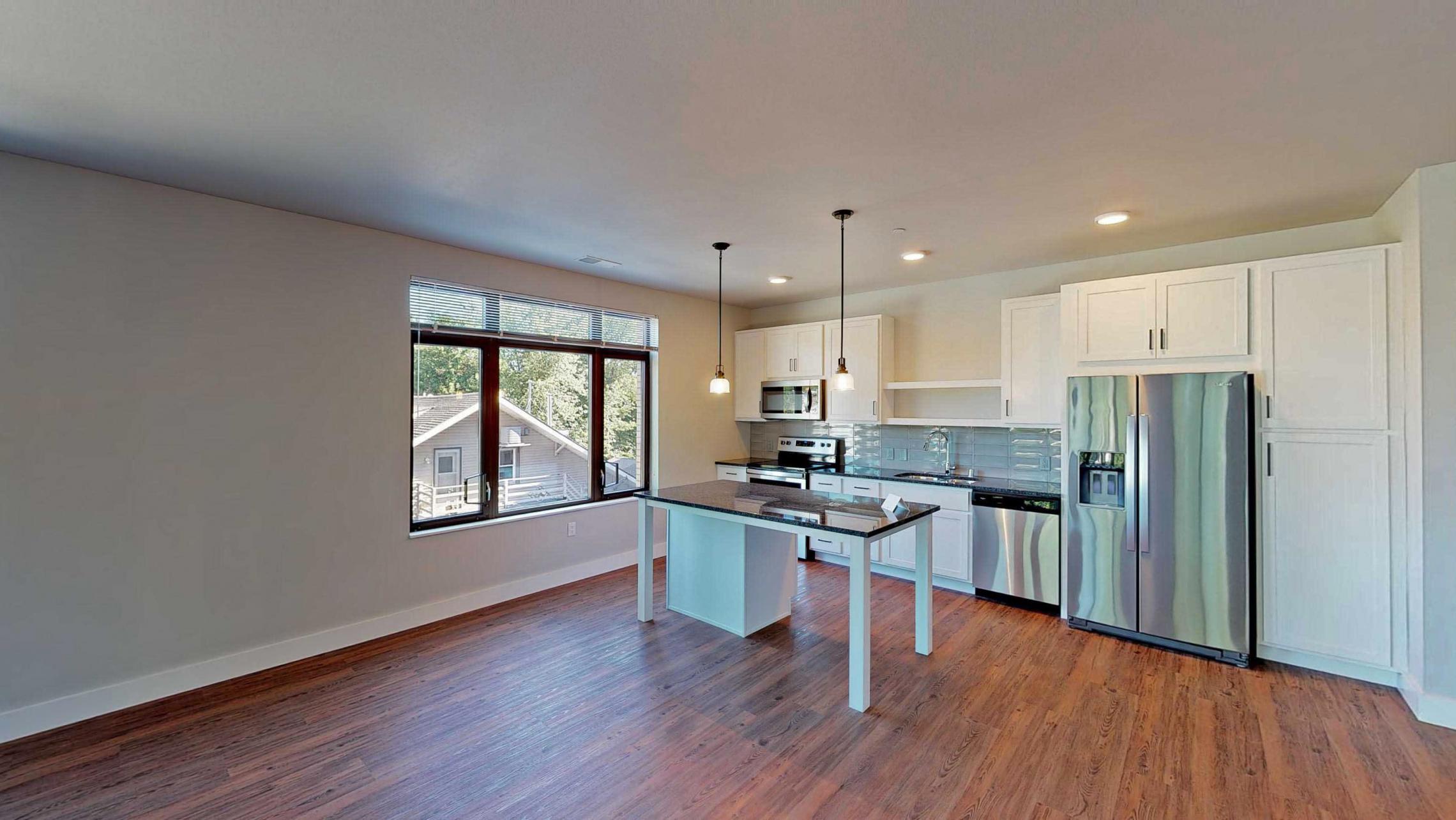 1722-Monroe-Apartment-220-Three Bedroom-Modern-Luxury-Corner-Balcony-Urban Living-Kitchen