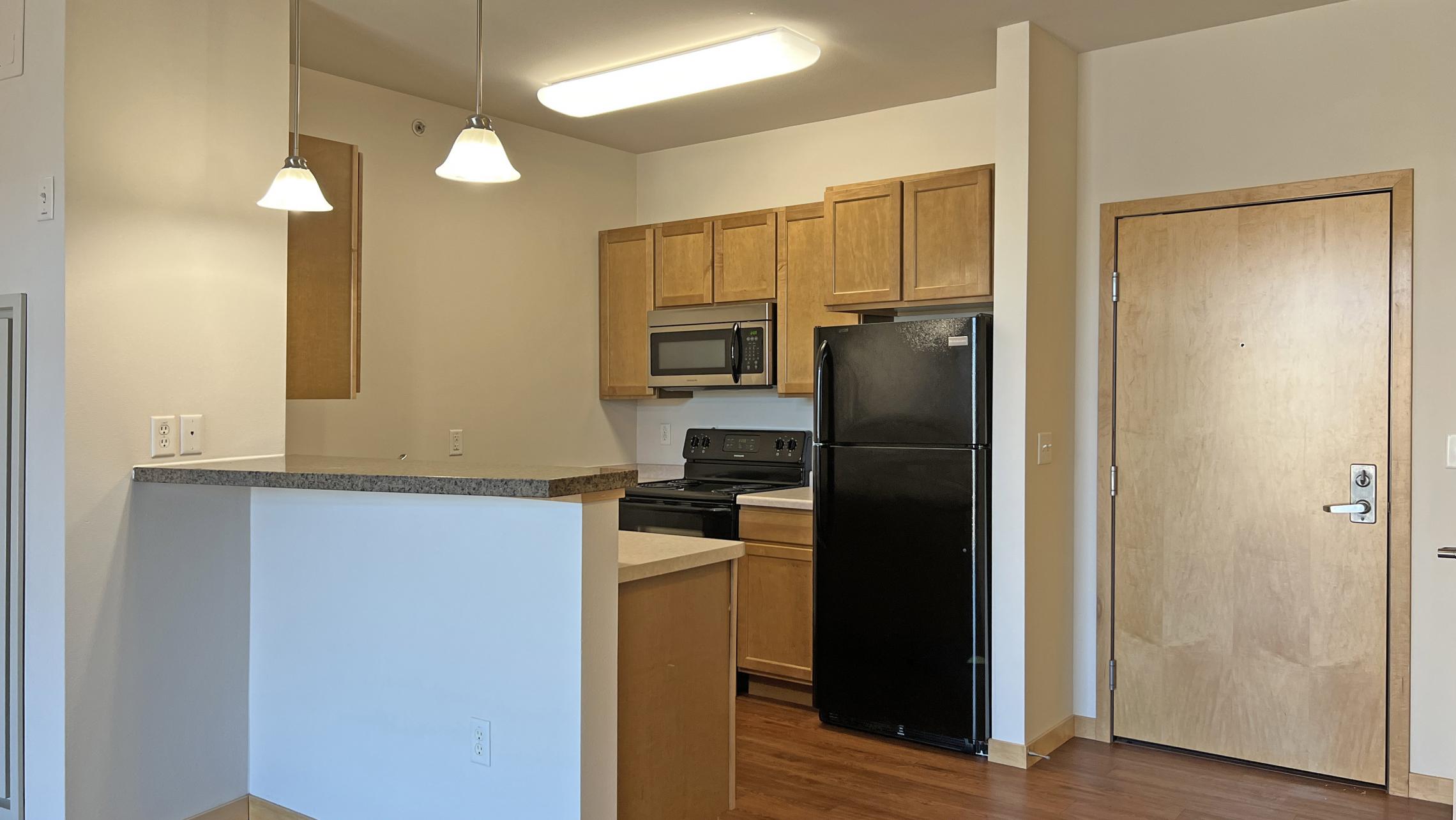 The-Depot-Apartment-1-212-One-Bedroom-Downtown-Madison-Terrace-Fitness-Lifestyle-ADA-Capitol-Bike-Path