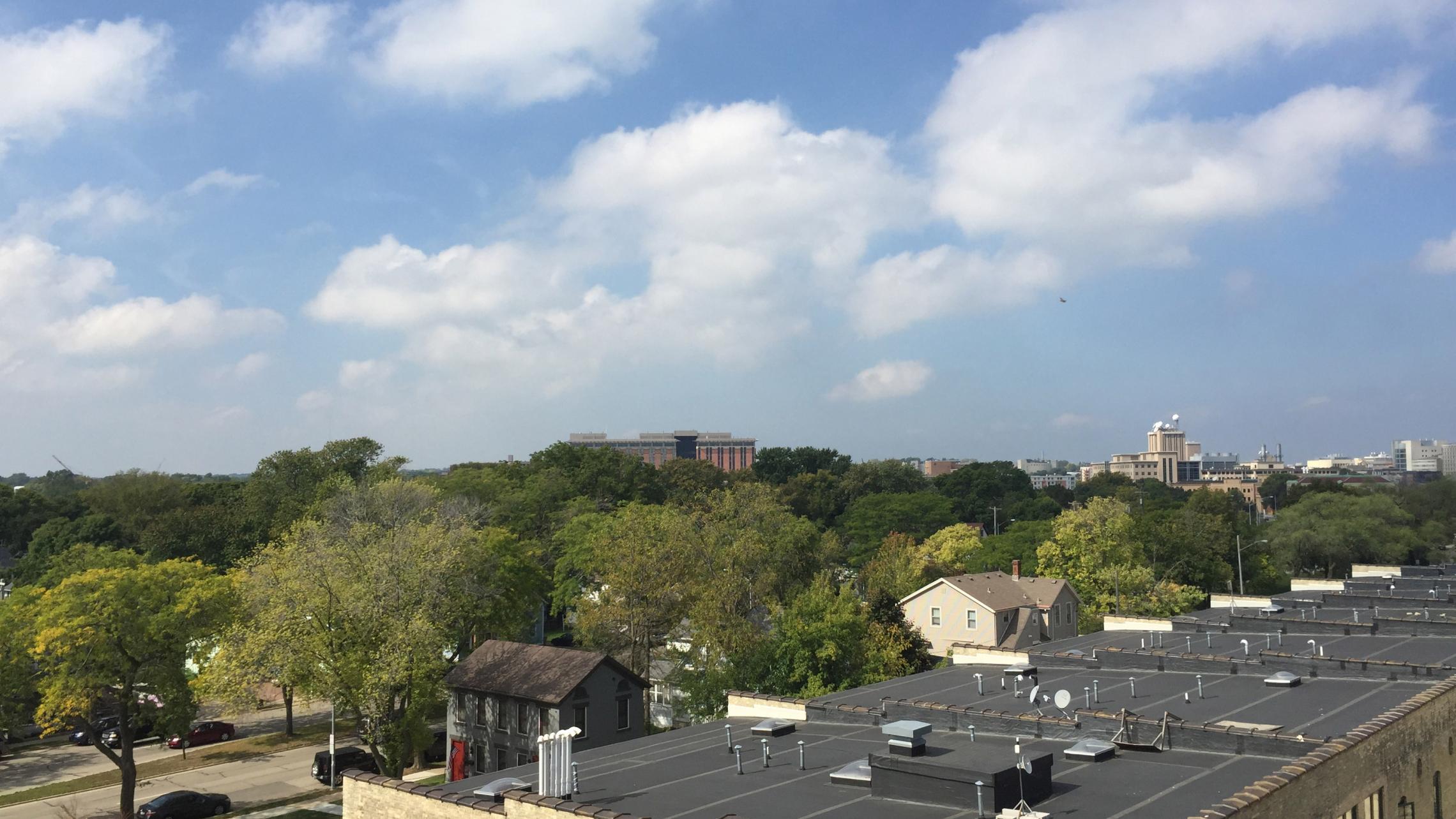 SEVEN27-at-The-Yards-Apartment-522-One-Bedroom-Den-Top-Floor-Balcony-Terrace-Modern-Upscale-Luxury-Bike-Lake-Windows-Views-Fitness-Lounge-Amenities-Pets-Lifestyle-Design