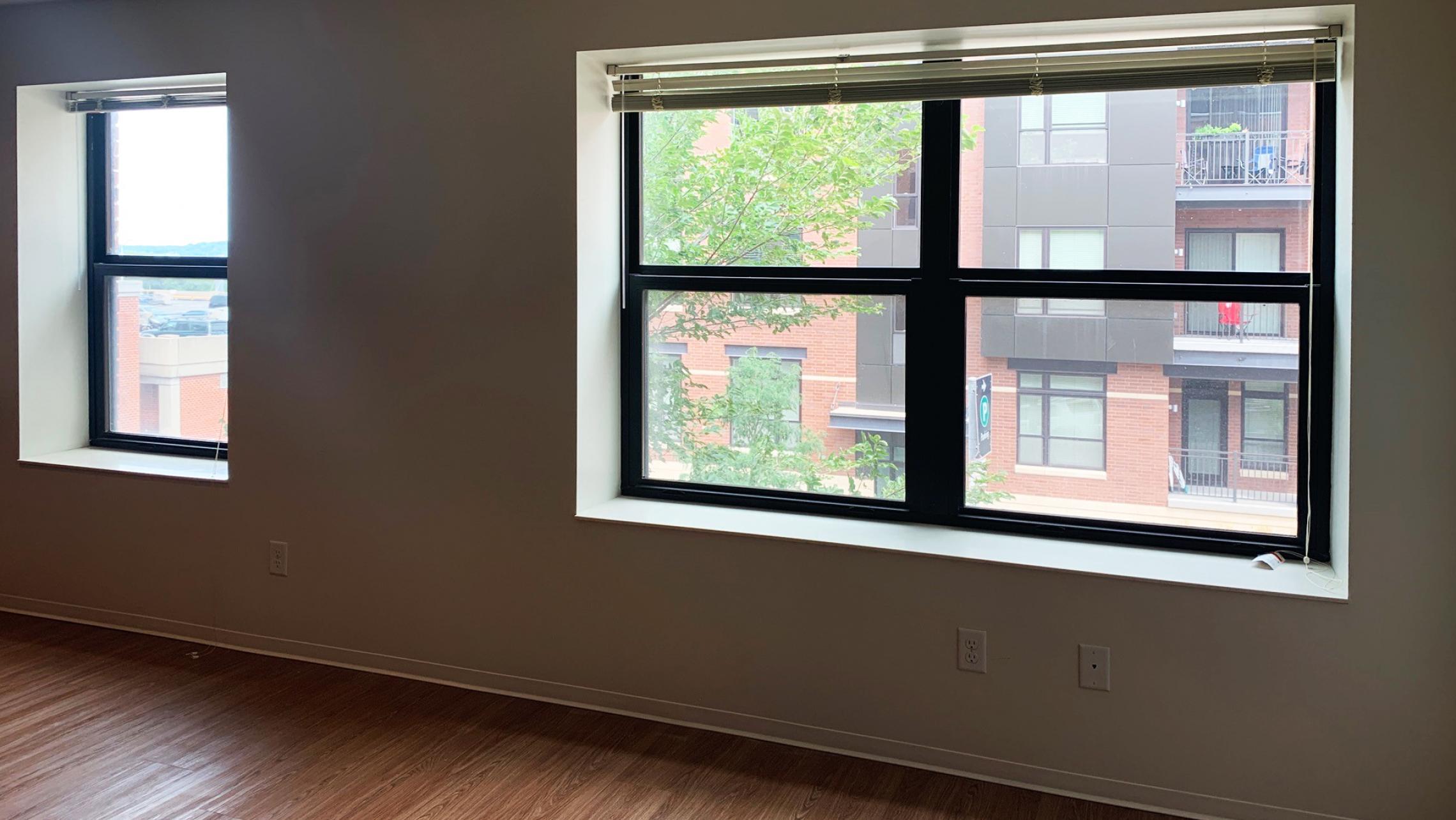 Capitol-Hill-Apartments-305-One-Bedroom-Kitchen-Downtown-Madison-Square-Luxury-Modern-Windows-View
