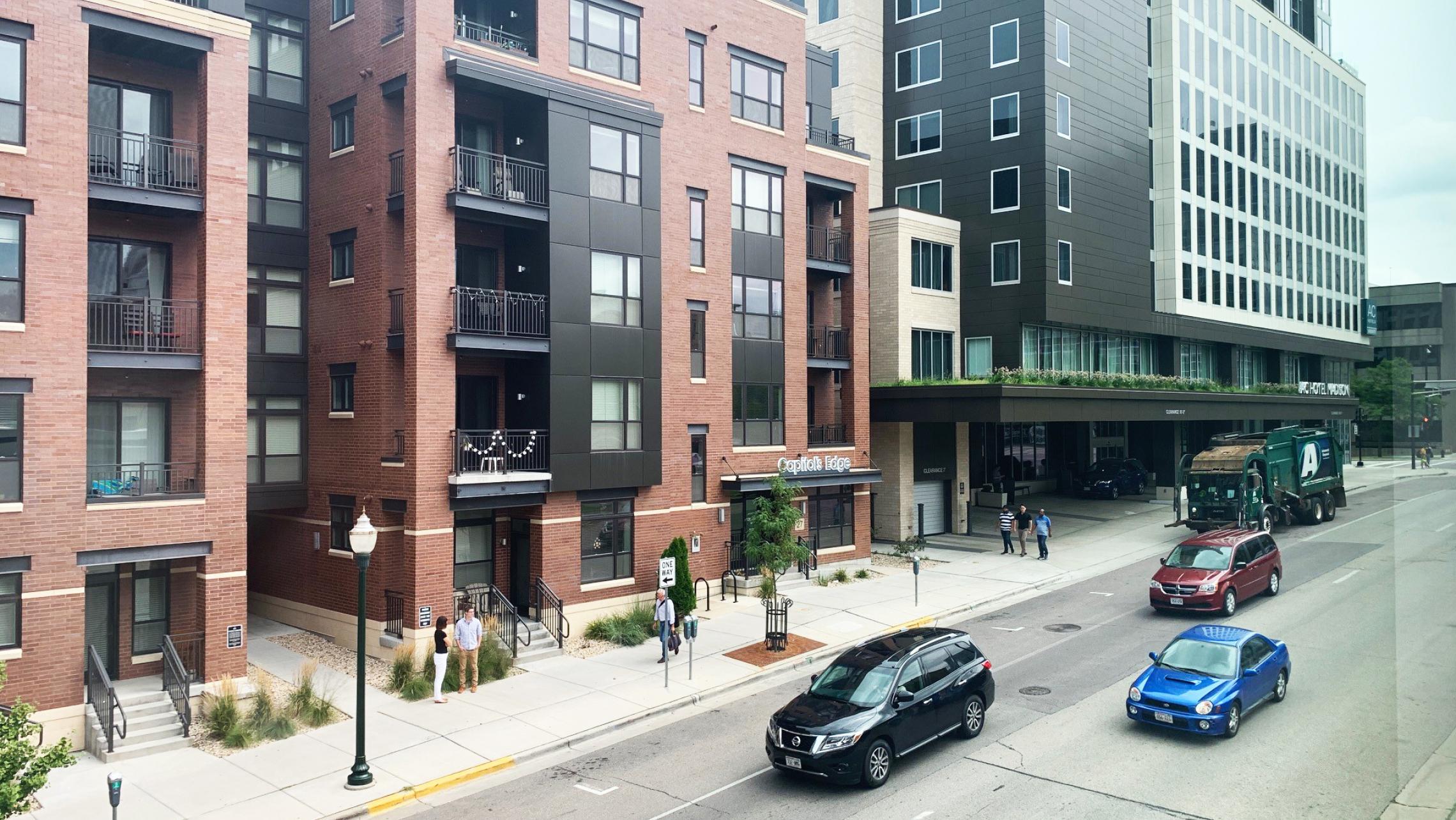 Capitol-Hill-Apartments-305-One-Bedroom-Kitchen-Downtown-Madison-Square-Luxury-Modern-Windows-View