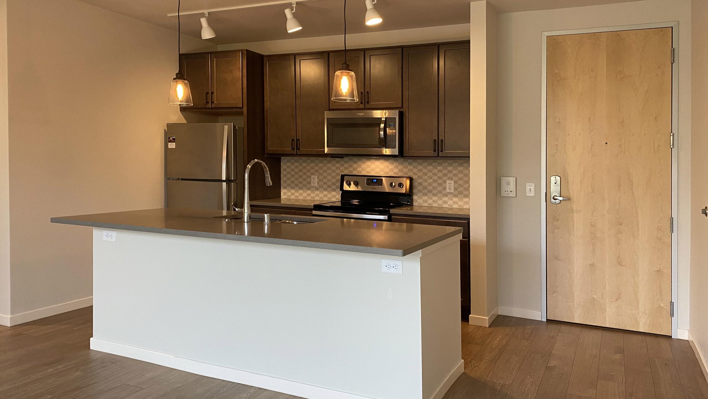 Quarter-Row-At-The-Yards-Apartment-417-Two-Bedroom-Top-Floor-Downtown-Madison-Bike-Lake-Modern-Upscale-Fitness-Terrace-Courtyard-Lounge-Coffee-Shop-Cats-Dogs-Lifestyle