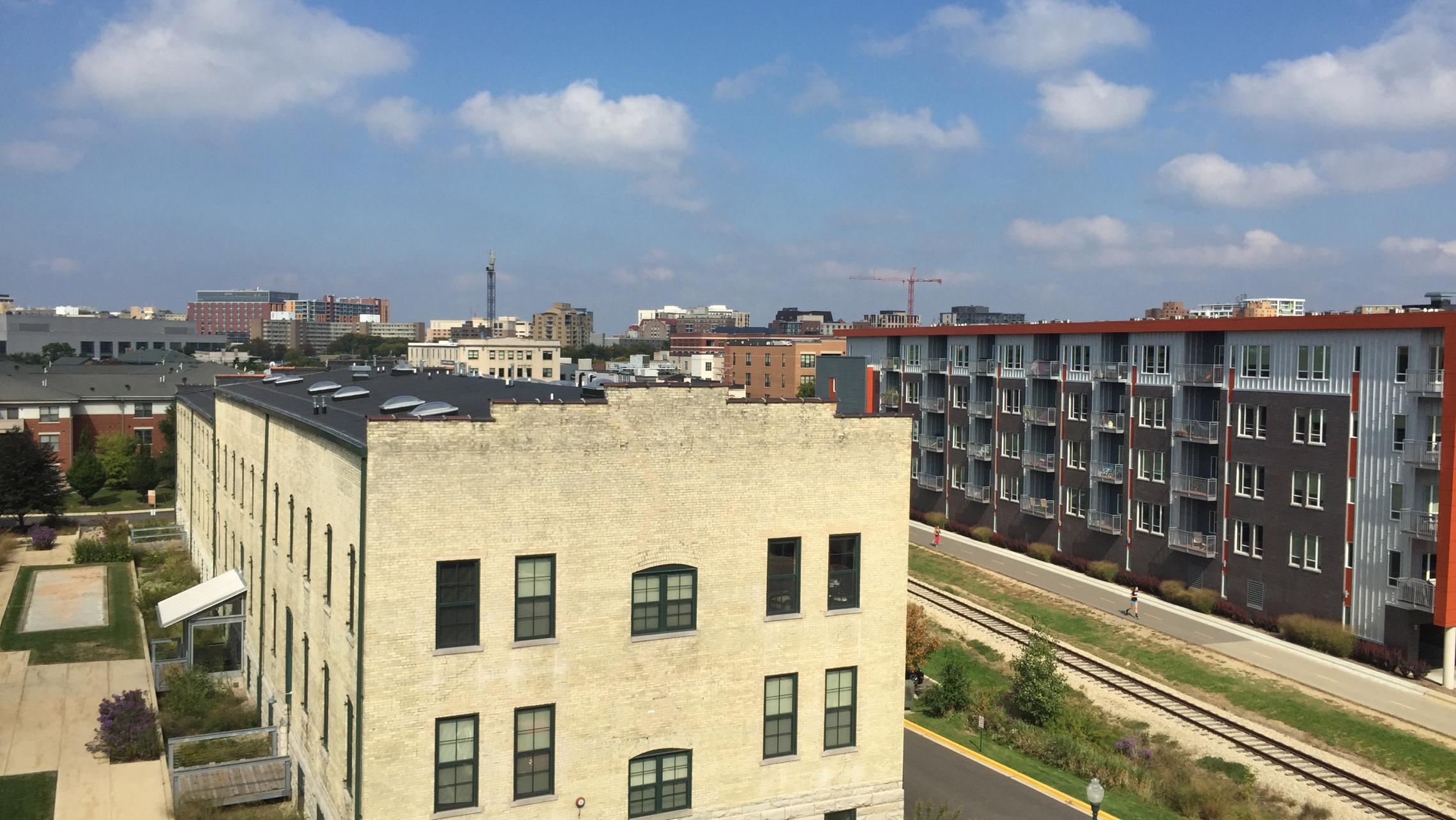 SEVEN27-at-The-Yards-Apartment-522-One-Bedroom-Den-Top-Floor-Balcony-Terrace-Modern-Upscale-Luxury-Bike-Lake-Windows-Views-Fitness-Lounge-Amenities-Pets-Lifestyle-Design