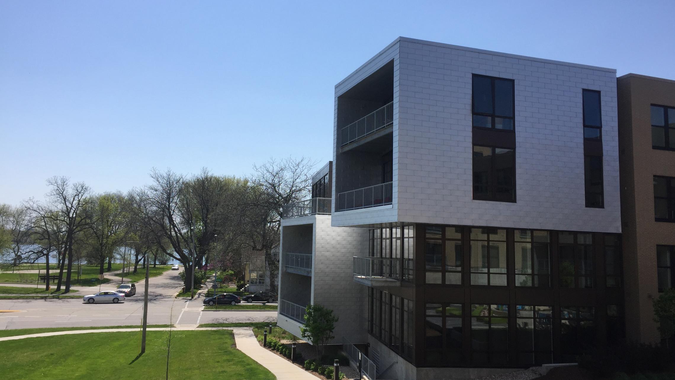 SEVEN27-At-The-Yards-Apartment-235-One-Bedroom-Balcony-Living-Kitchen-Modern-Upscale-Walk-In-Closet-Fitness-Lounge-Courtyard-Pets-Water-View-Design-Downtown-Madison