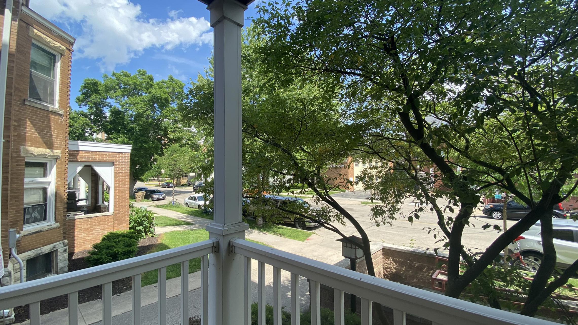 City-Place-Apartment-109-Two-Bedroom-Bathroom-Kithcen-Living-Balcony-Downtown-Madison-Bike-City-Capitol-Lifestyle-Home