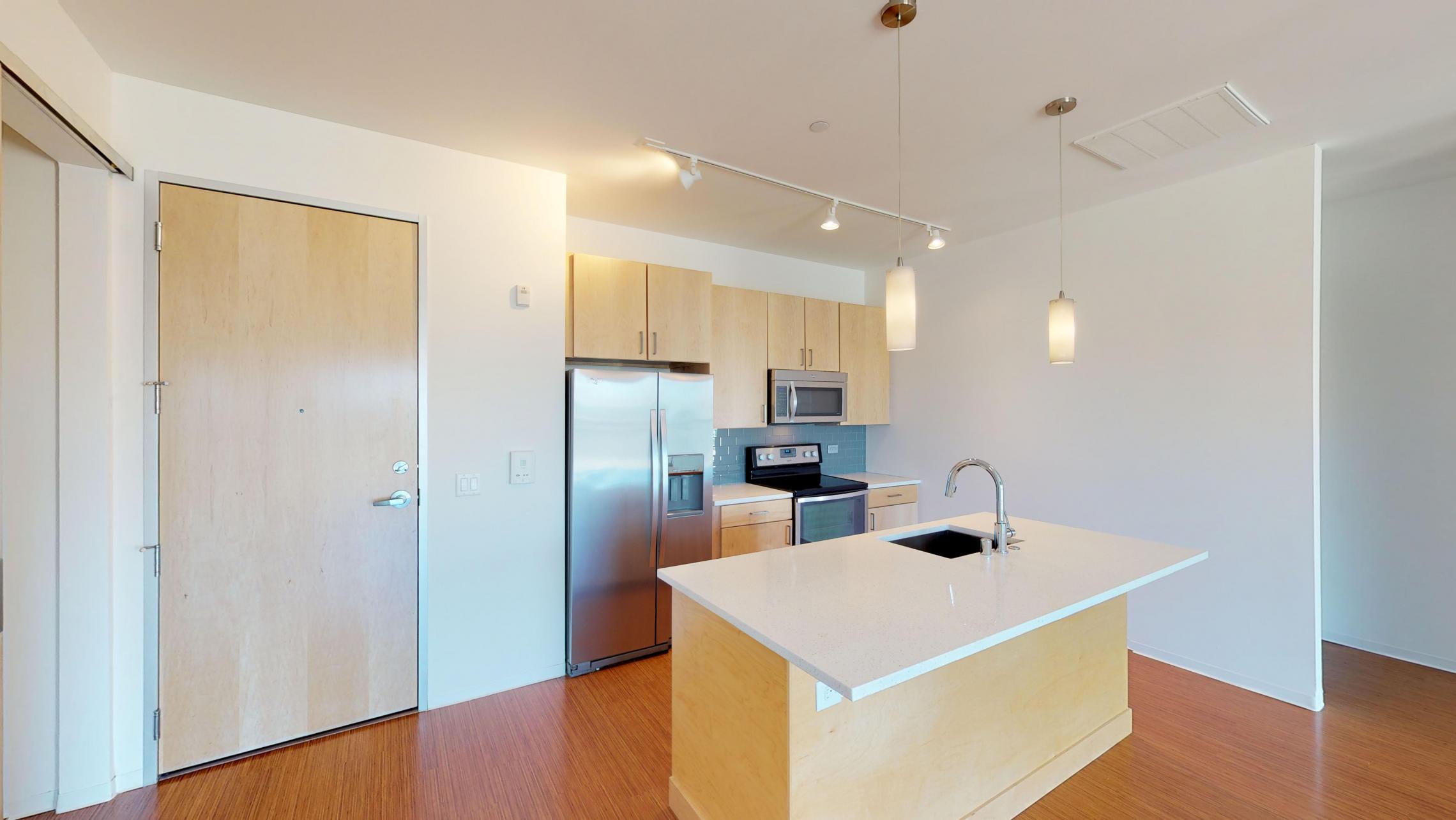 SEVEN27-at-The-Yards-Apartment-434-One-Bedroom-Lake-View-Balcony-Modern-Upscale-Luxury-Fitness-Gym-Lounge-Downtown-Madison-Patio-Pets-Design-Bike-Path-Lifestyle-Luxurious