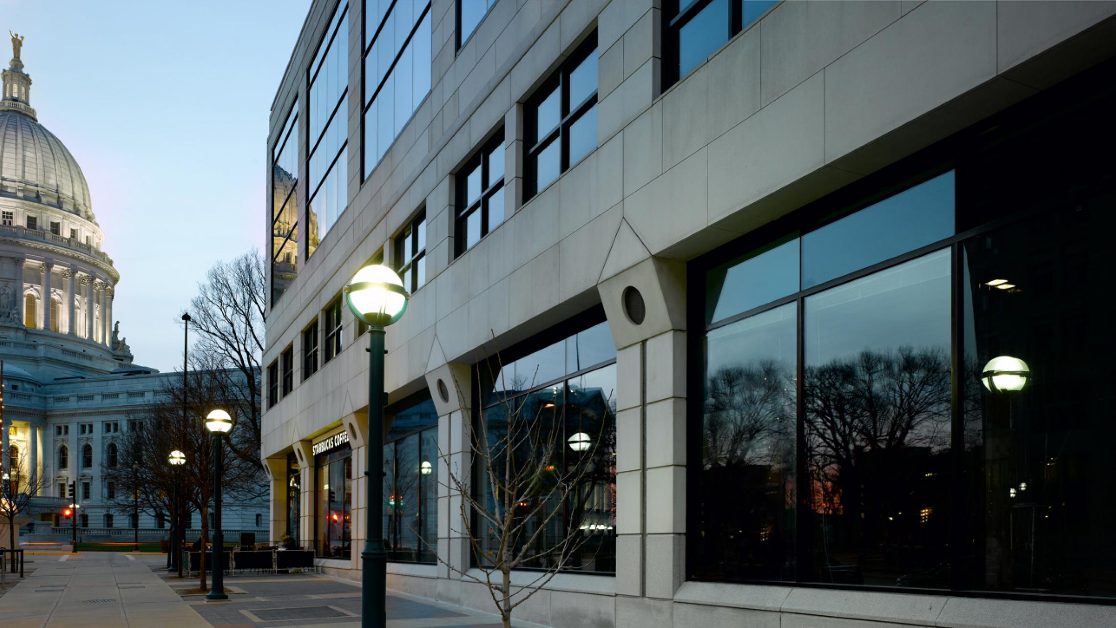 ULI Block89 One East Main - Capitol View, Starbucks Coffee