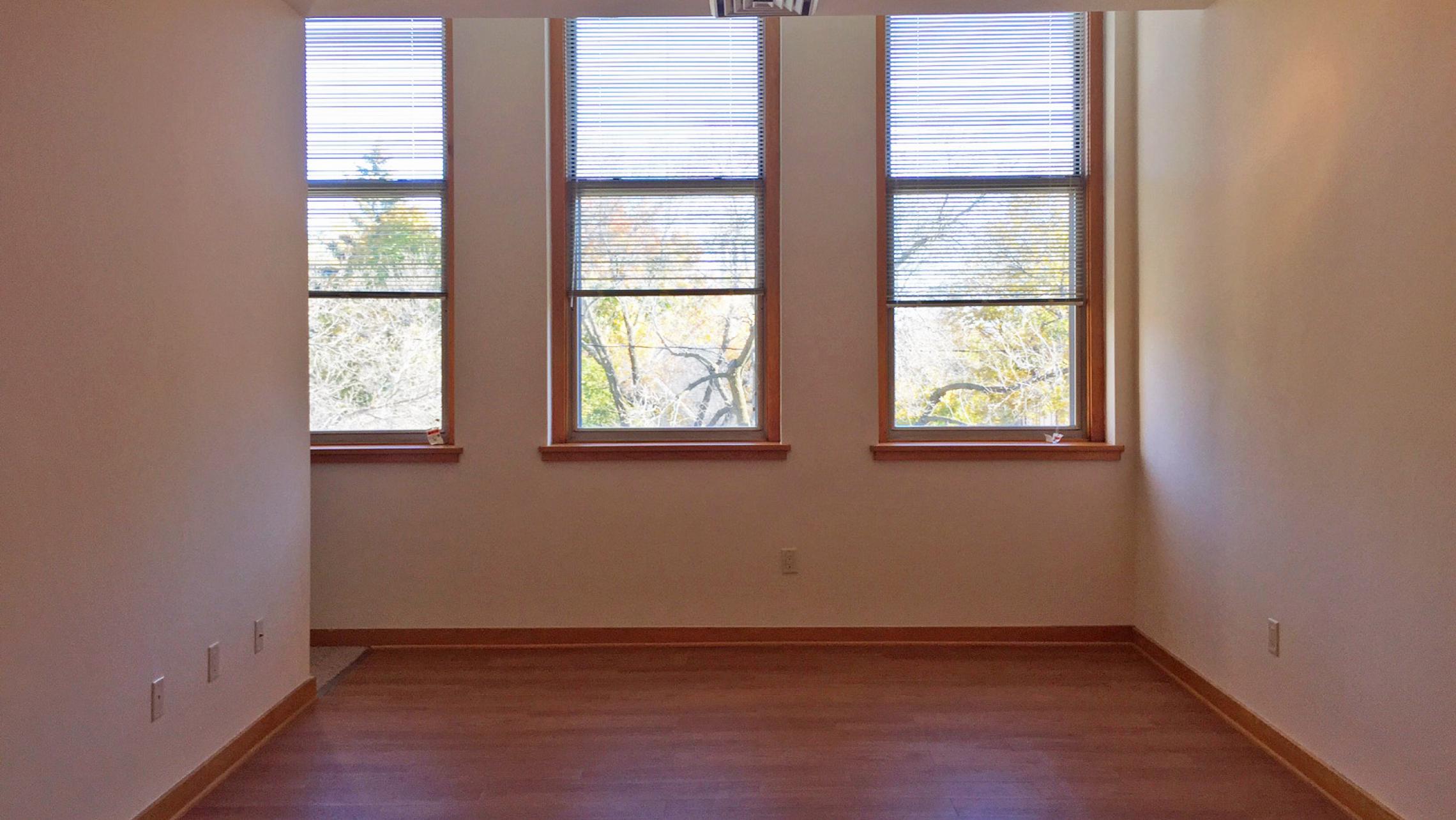 ULI Lincoln School Apartment 408 - Bedroom View