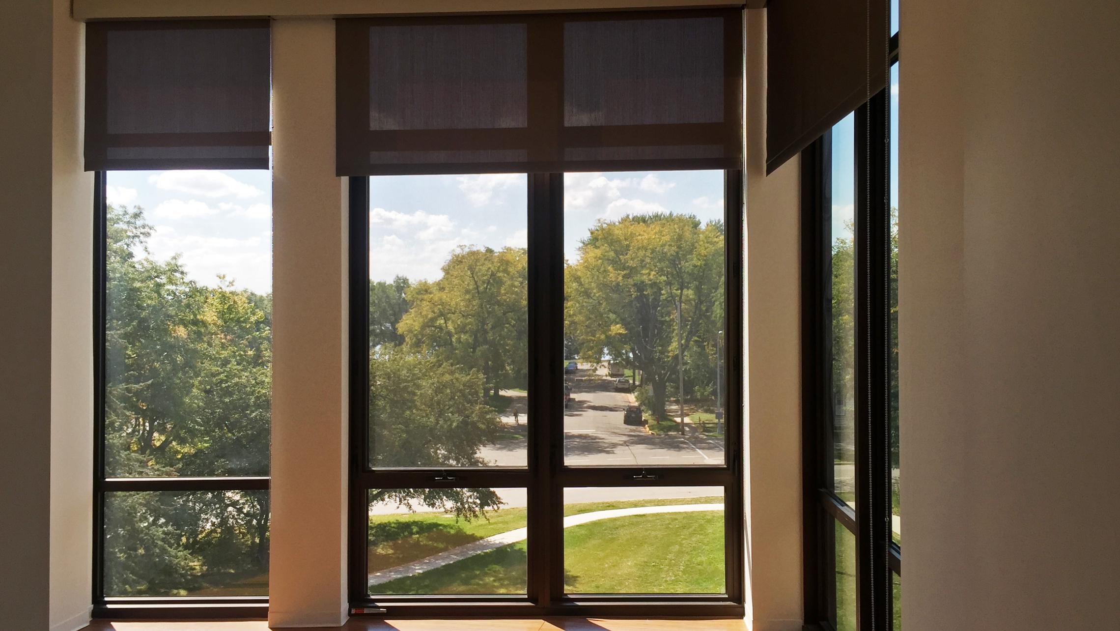 ULI Seven27 Apartment 339 - Living Room with Neighborhood View